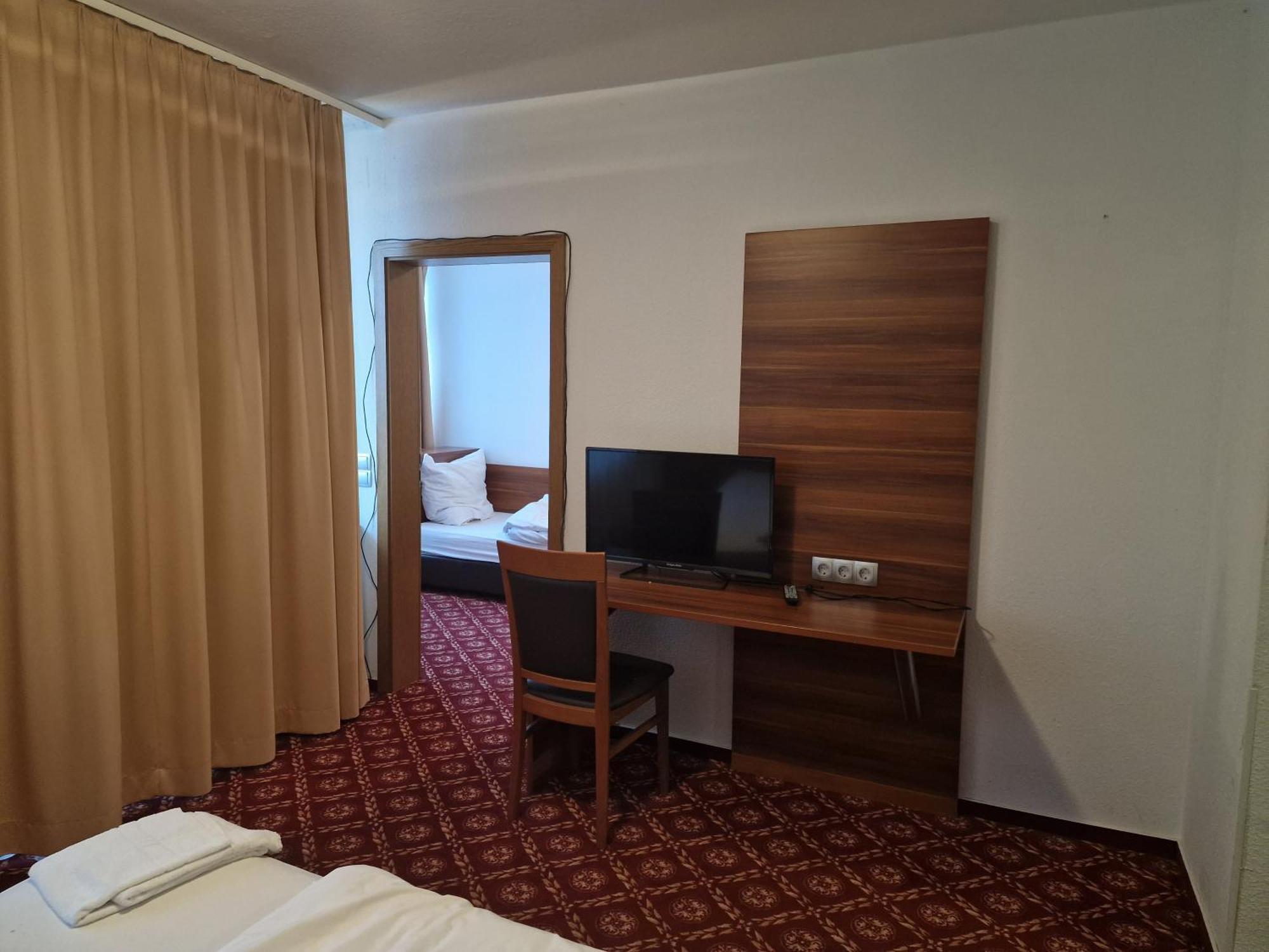 Landhotel Neding Хауенщайн Екстериор снимка